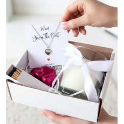 Personalised Mum You're The Best Bracelet & Candle Gift Hamper